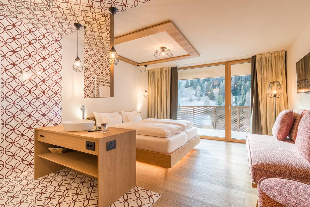 Hotel Tofana San Cassiano  Dış mekan fotoğraf